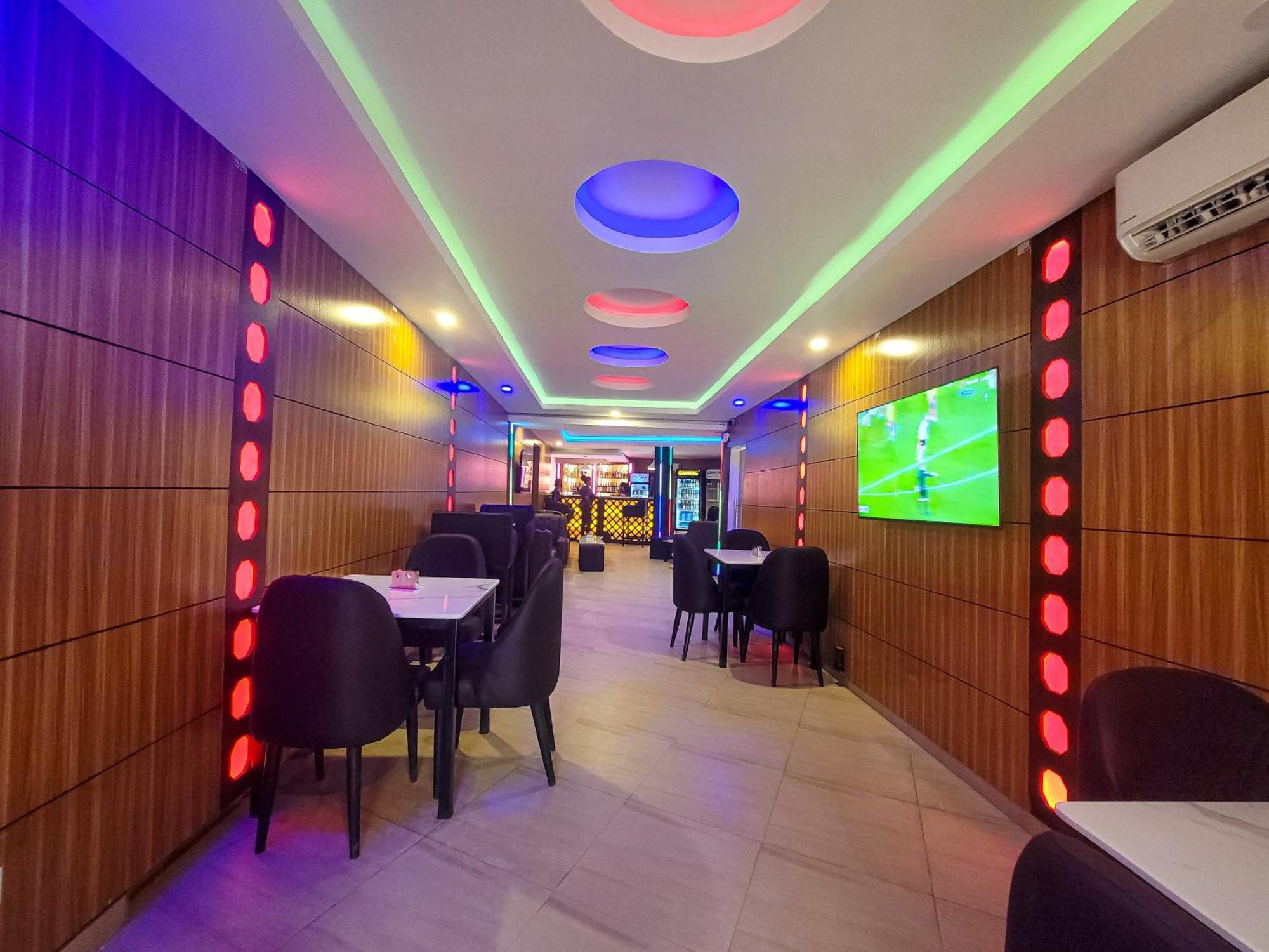 Presken Hotels Alade Avenue Ikeja Exterior foto